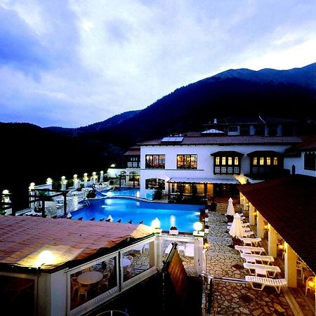 Hotel Spa Montana Karpenísion Exterior foto